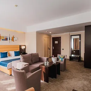 4* Hotel Comfort